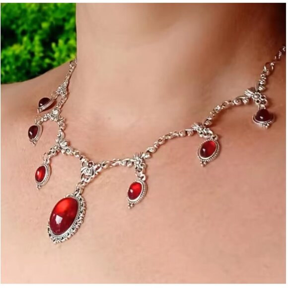 Gothic Red Gemstone Choker Necklace Victorian Vampire Blood Drop - Picture 2 of 2